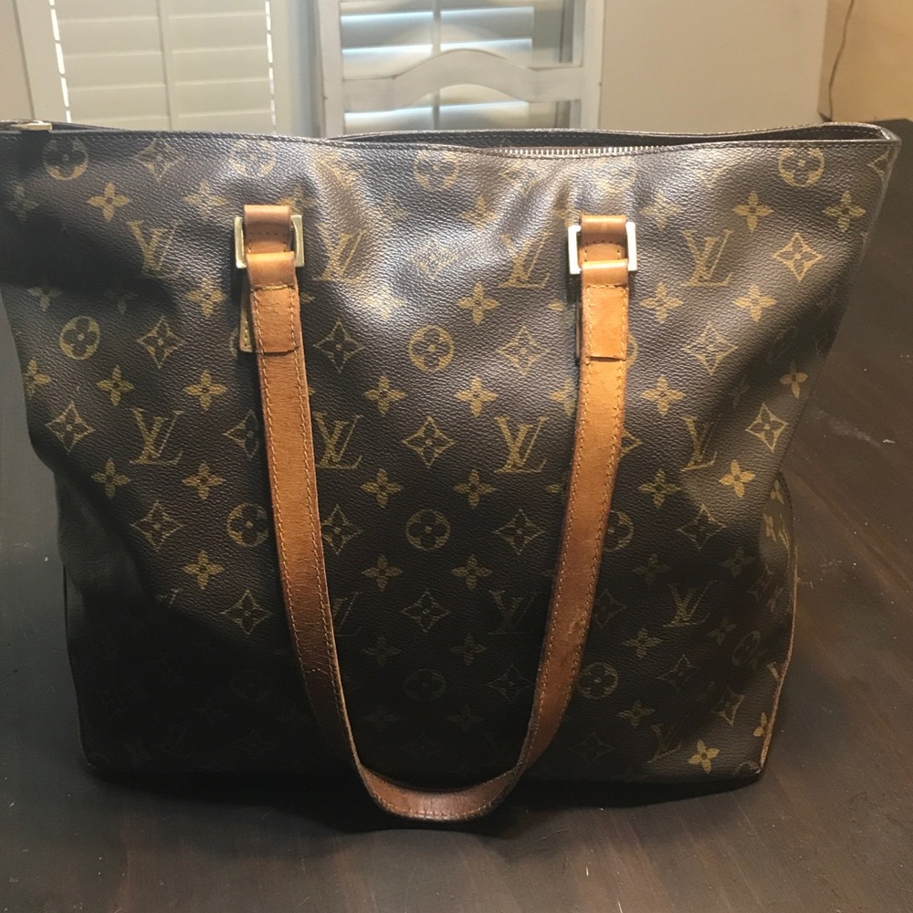 Louis Vuitton Cabas Mezzo